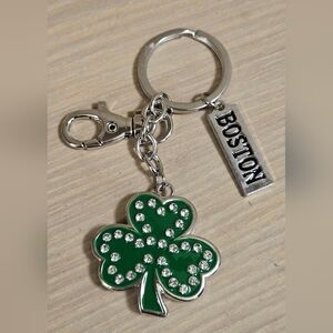 4 LEAF CLOVER IRISH 3D ENAMEL RHINESTONES BOSTON CHARM KEYCHAIN
